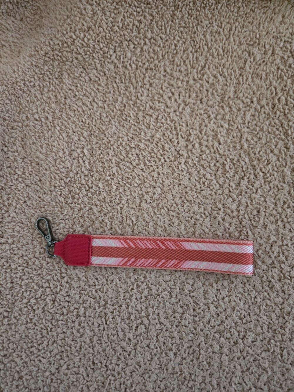 NEW Lug Sashay Matte Luxe VL Wristlet Strap